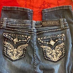 LA Idol size 7 stretchy denim capris